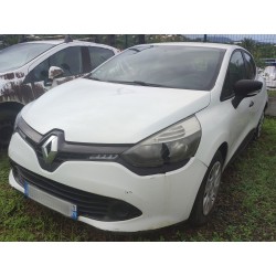 RENAULT CLIO - 157