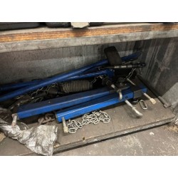 2 barres de maintien de moteur